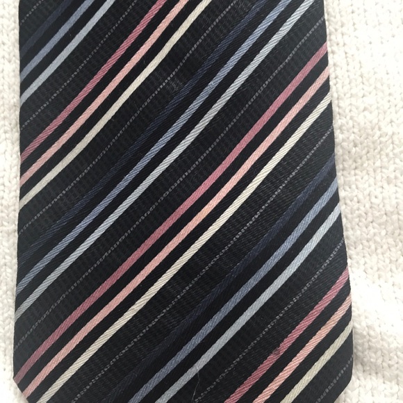 👔 3/$12 - Kilburne and Finch neck tie - Picture 2 of 5